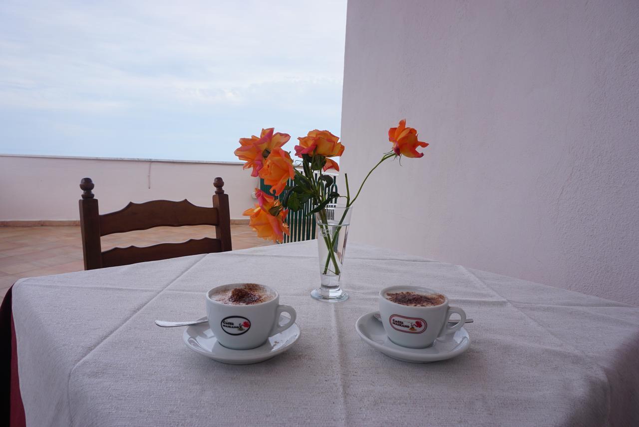 Hotel Villa Souvenir Forza dʼAgro Екстериор снимка