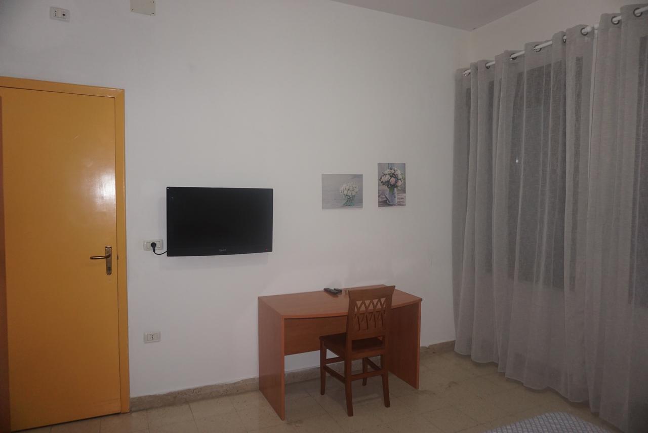 Hotel Villa Souvenir Forza dʼAgro Екстериор снимка